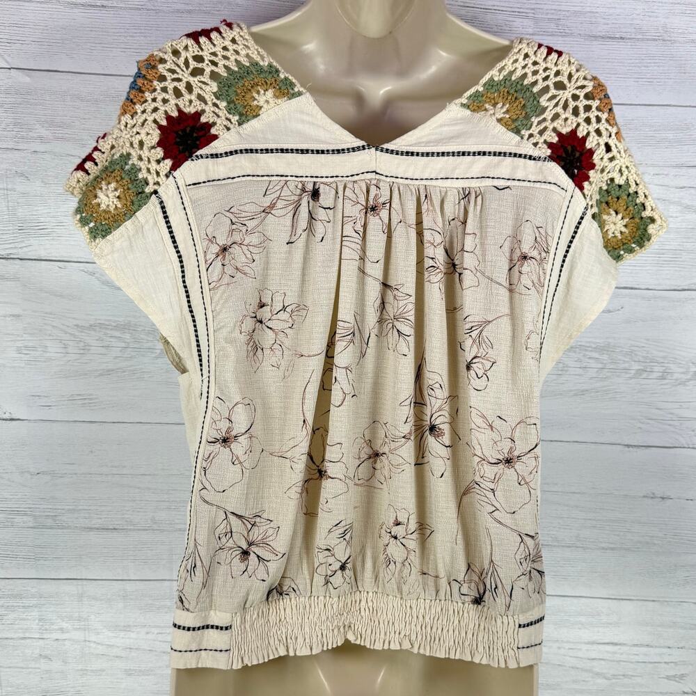 Gimmicks BKE y2k cream crochet granny square women xs cottagecore coquette top - Picture 3 of 10